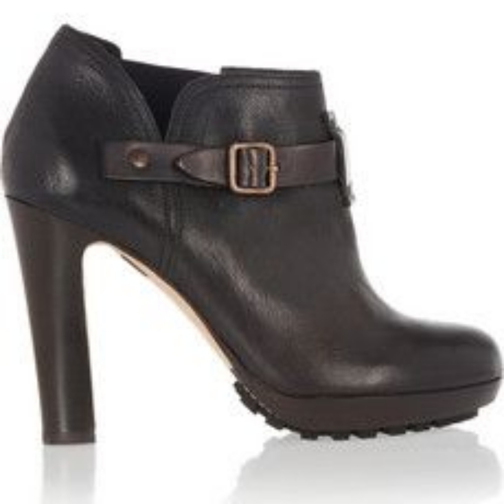 Ugg Australia